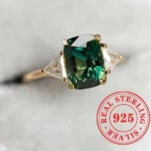 4 Prong 925 Sterling Silver Inlaid Ring Green Synthetic Gemstone Women size 8